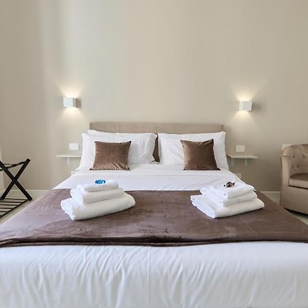 Labi Home Colossevm Roma Esterno foto