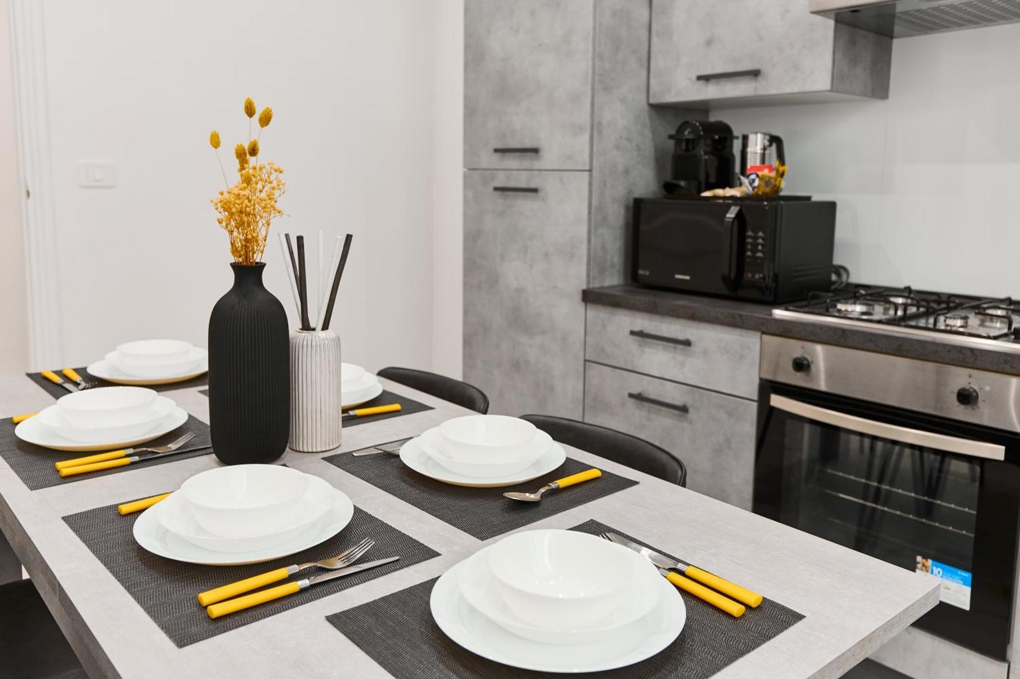 Labi Home Colossevm Roma Esterno foto